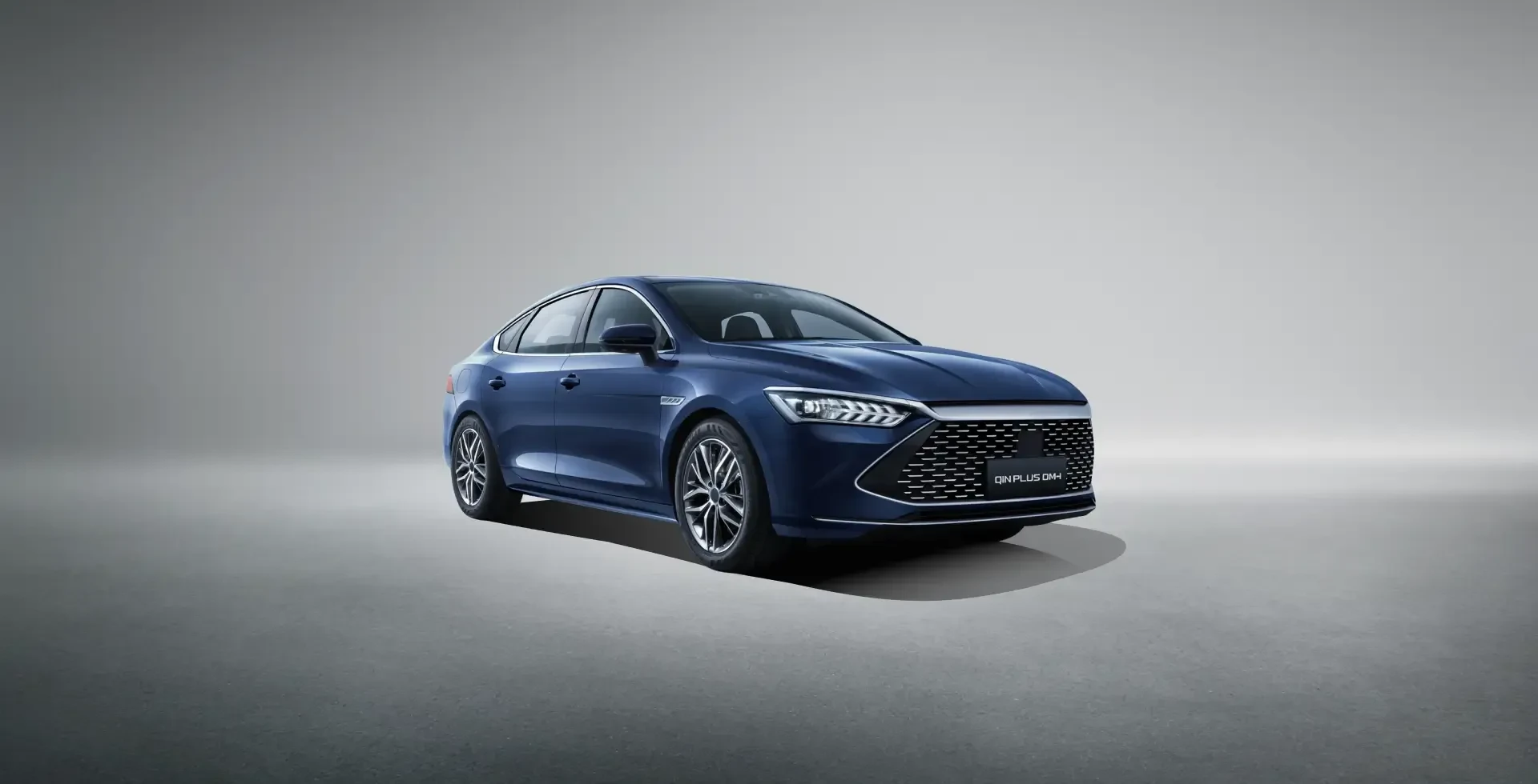 抖圈 QIN PLUS DM-i